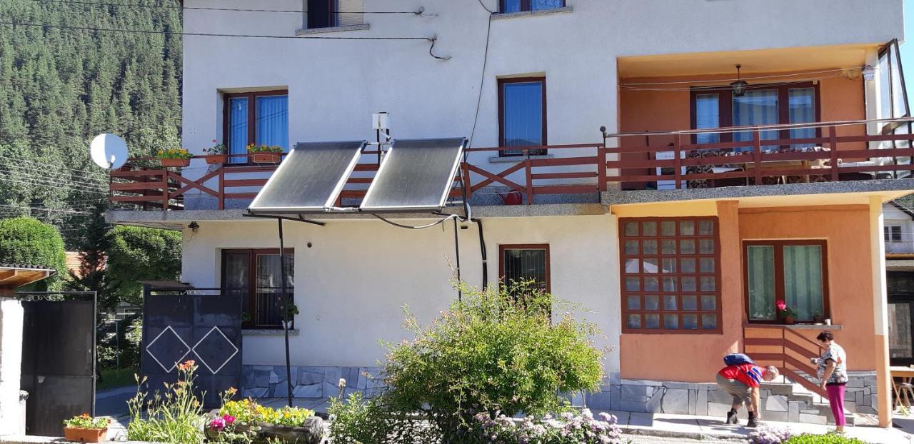 Family Hotel Ecorelax Madzhare Εξωτερικό φωτογραφία