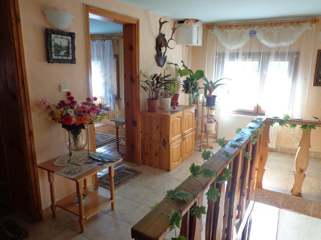 Family Hotel Ecorelax Madzhare Εξωτερικό φωτογραφία