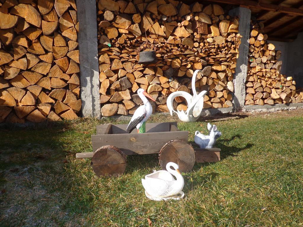 Family Hotel Ecorelax Madzhare Εξωτερικό φωτογραφία